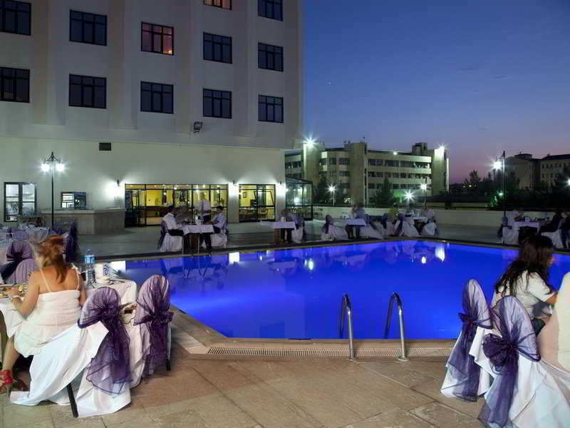 Dedeman Diyarbakir Hotel Buitenkant foto