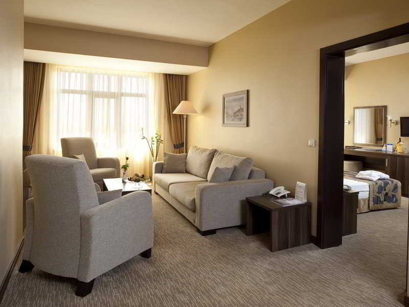 Dedeman Diyarbakir Hotel Buitenkant foto