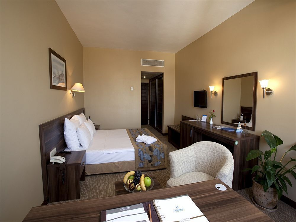 Dedeman Diyarbakir Hotel Buitenkant foto